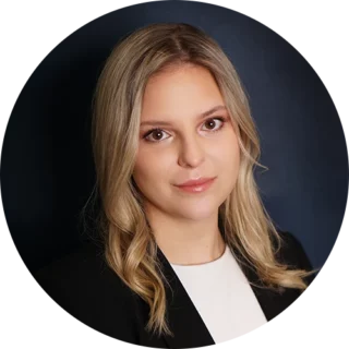 Karolina Sikorska AVIA